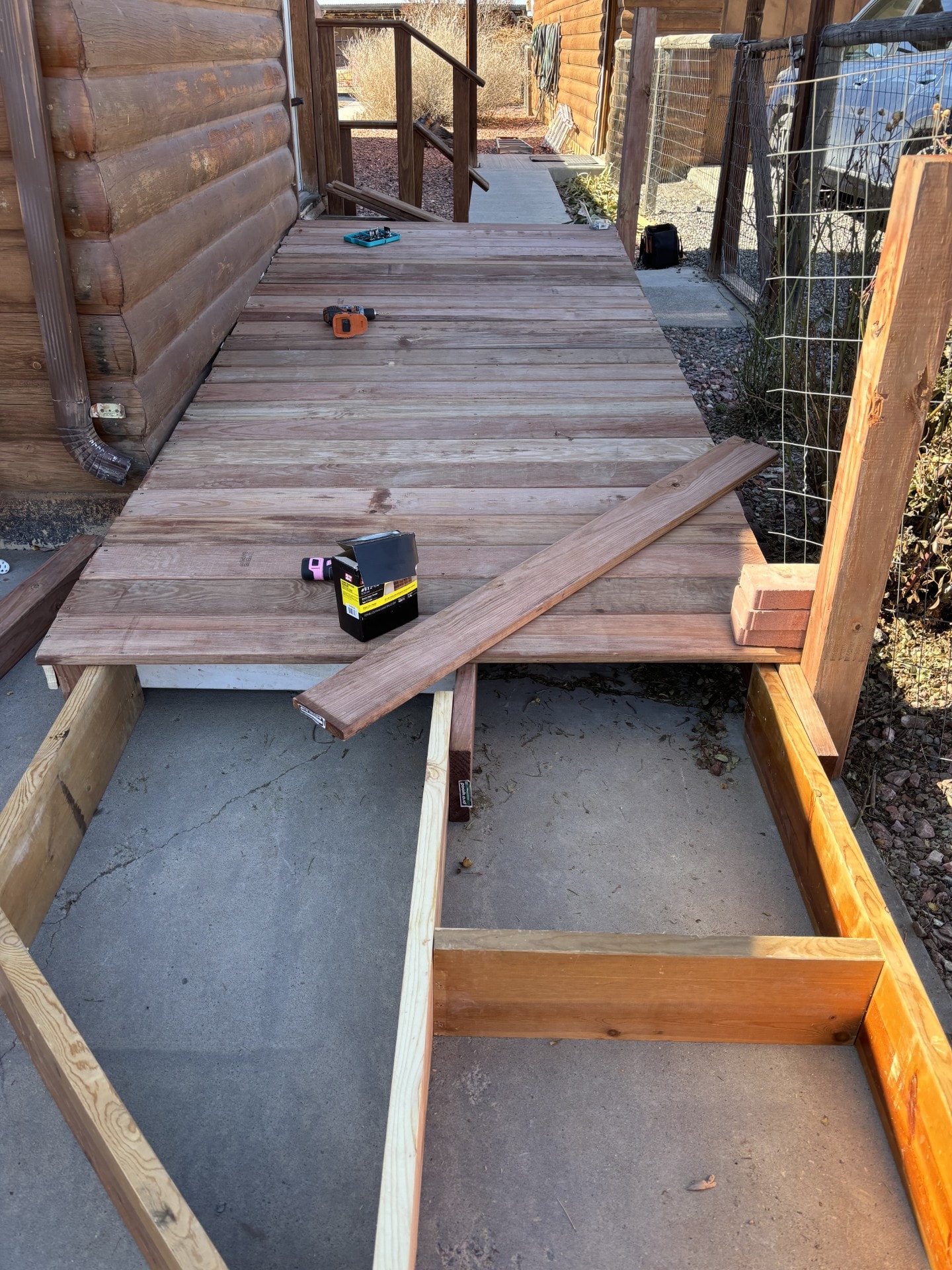 Race-Track Curved Deck — before